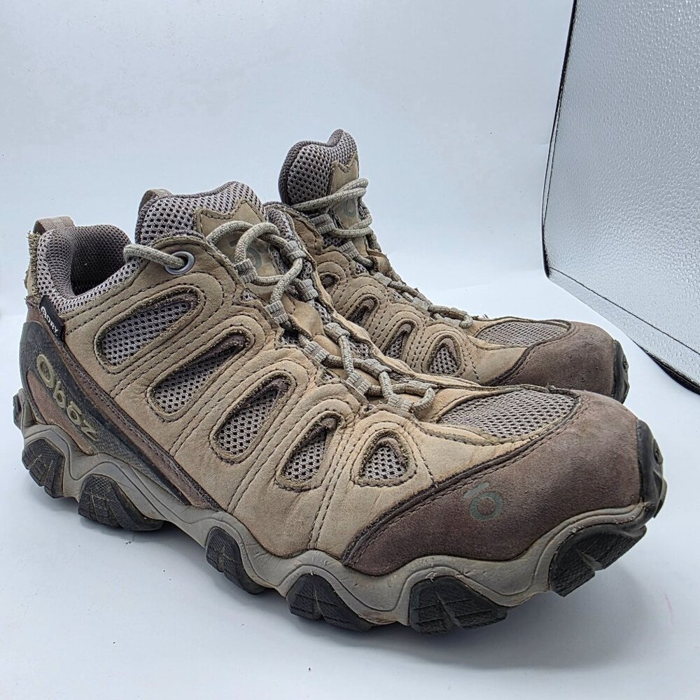 Oboz Sawtooth II Low Womens Size 10 Tan Waterproof Hiking Shoes Camping Outdoor